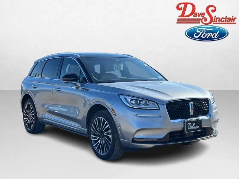Used 2022 Silver Lincoln Reserve image 4