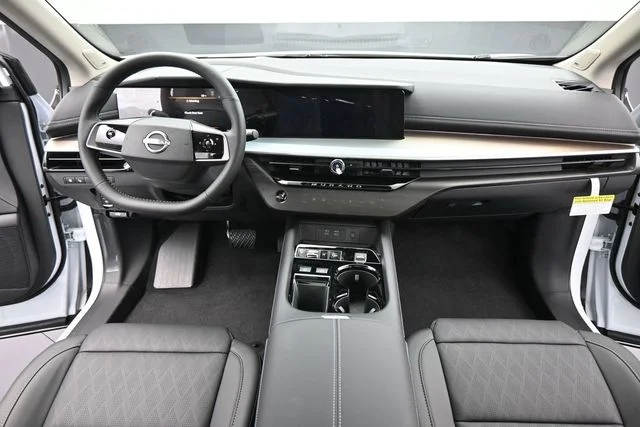 New 2026 Everest White Pearl TriCoat Nissan Platinum image 28