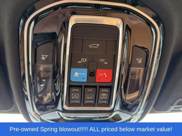 Used 2022 Black Jeep Summit image 31