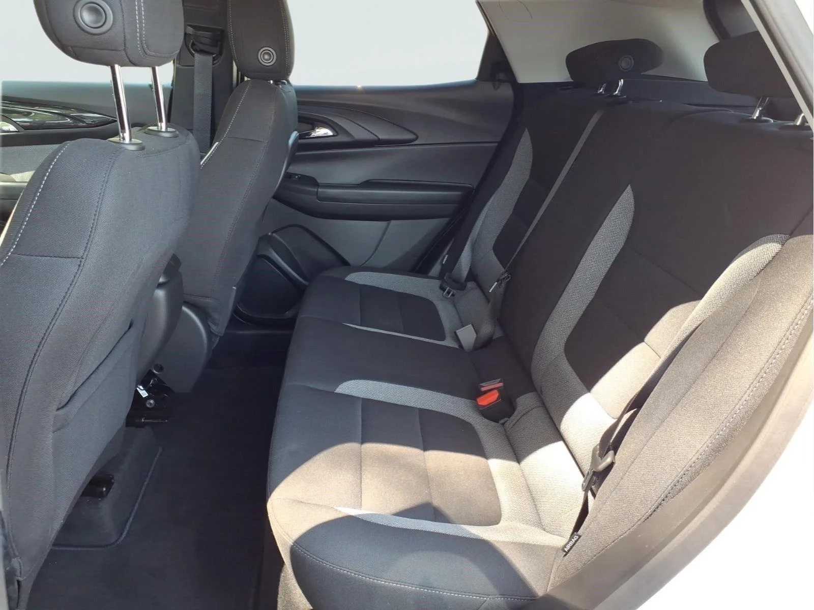 New 2026 Summit White Chevrolet LT image 10