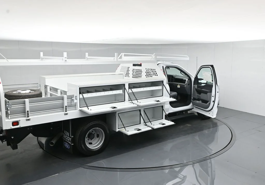 New 2025 White Ford XL image 43