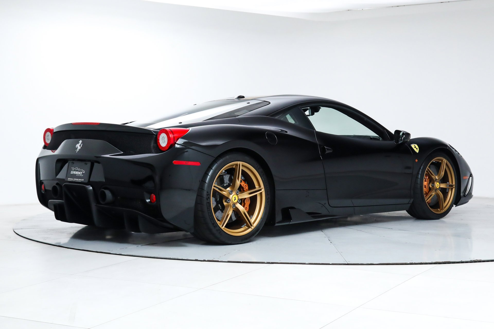 Certified Used 2015 Black Ferrari  image 3