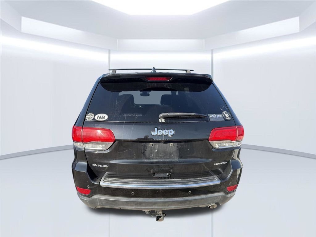 Used 2018 Black Jeep Limited image 5