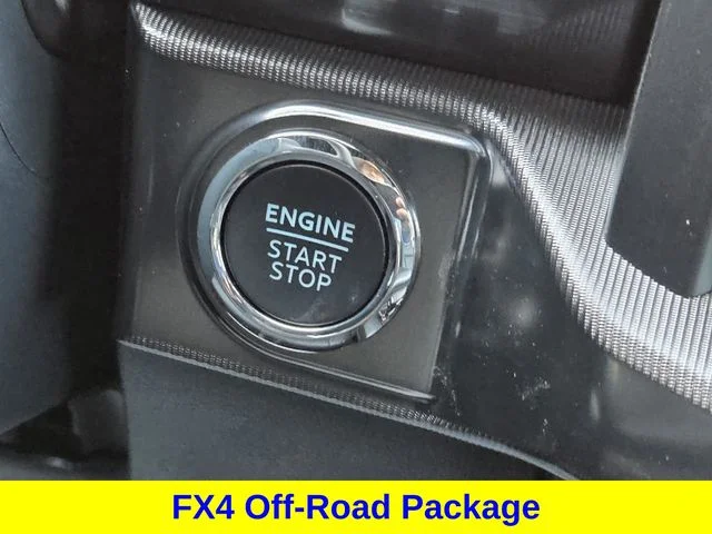 New 2026 Iconic Silver Metallic Ford Lariat® image 16