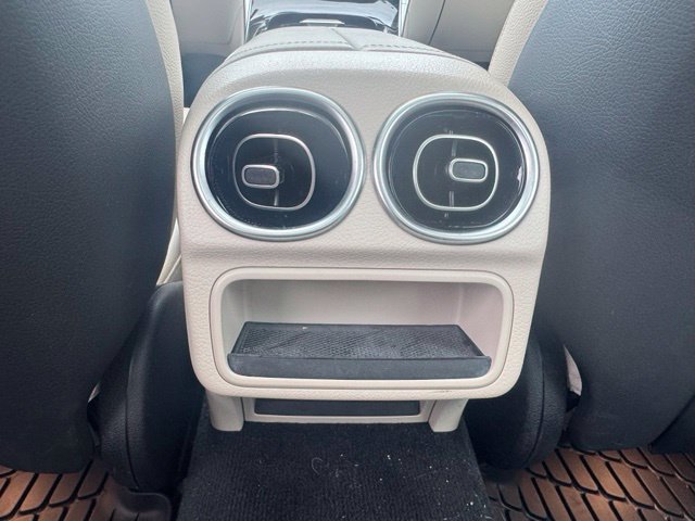 Used 2023 Polar White Mercedes-Benz C 300 image 18