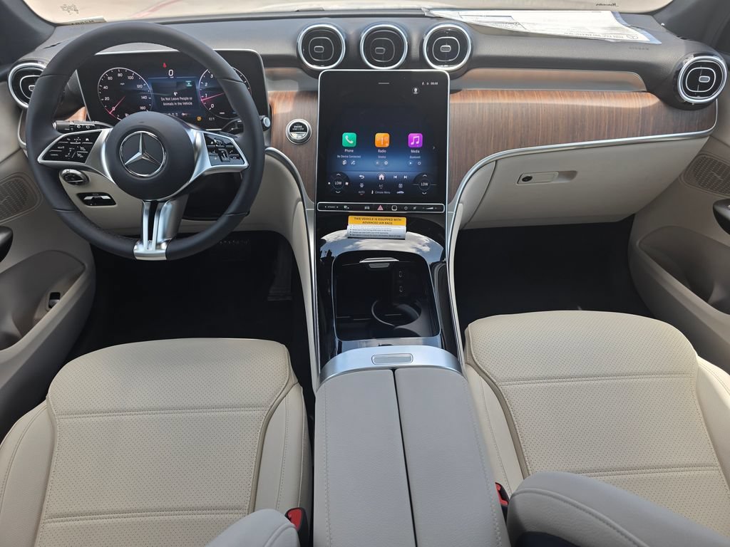 New 2026 Polar White Mercedes-Benz GLC 300 image 49