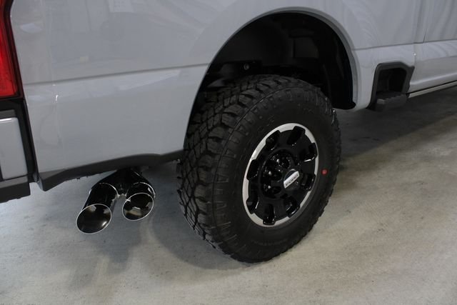 New 2026 Glacier Gray Metallic Tri-Coat Ford Platinum image 27