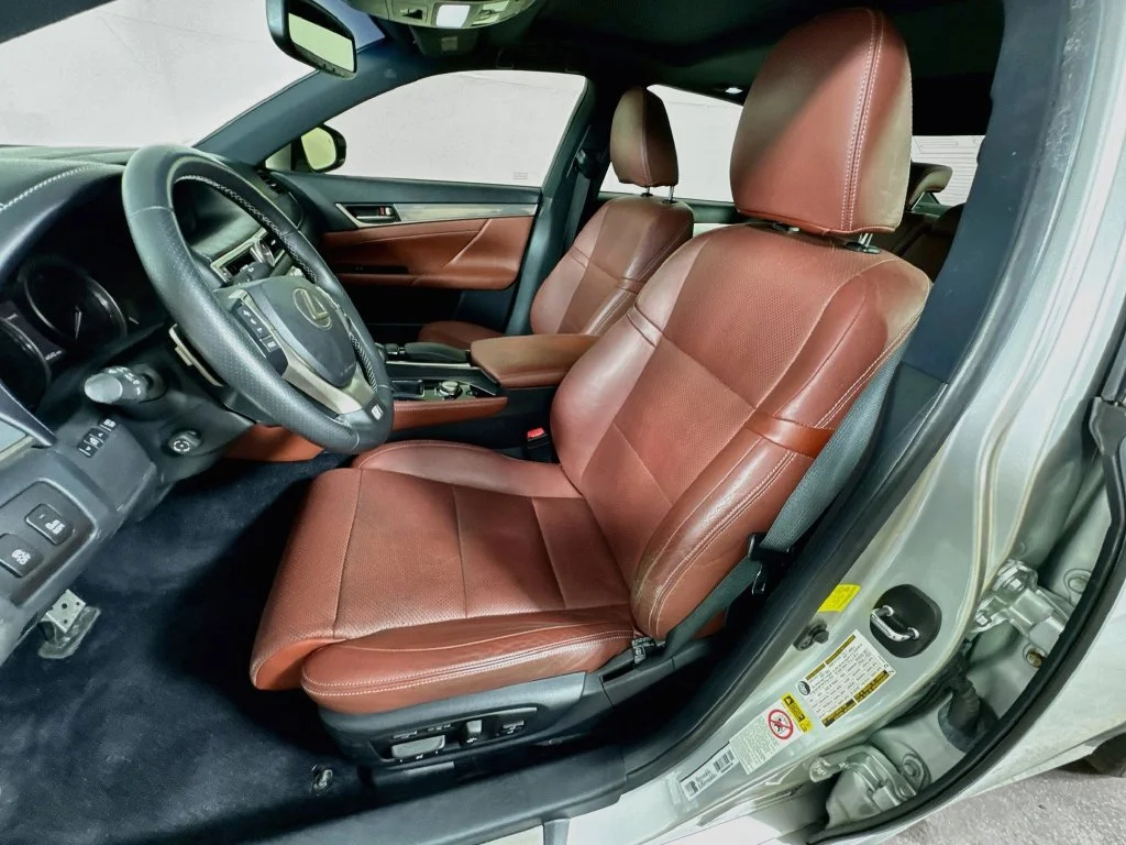 Used 2013 Silver Lexus 350 image 26
