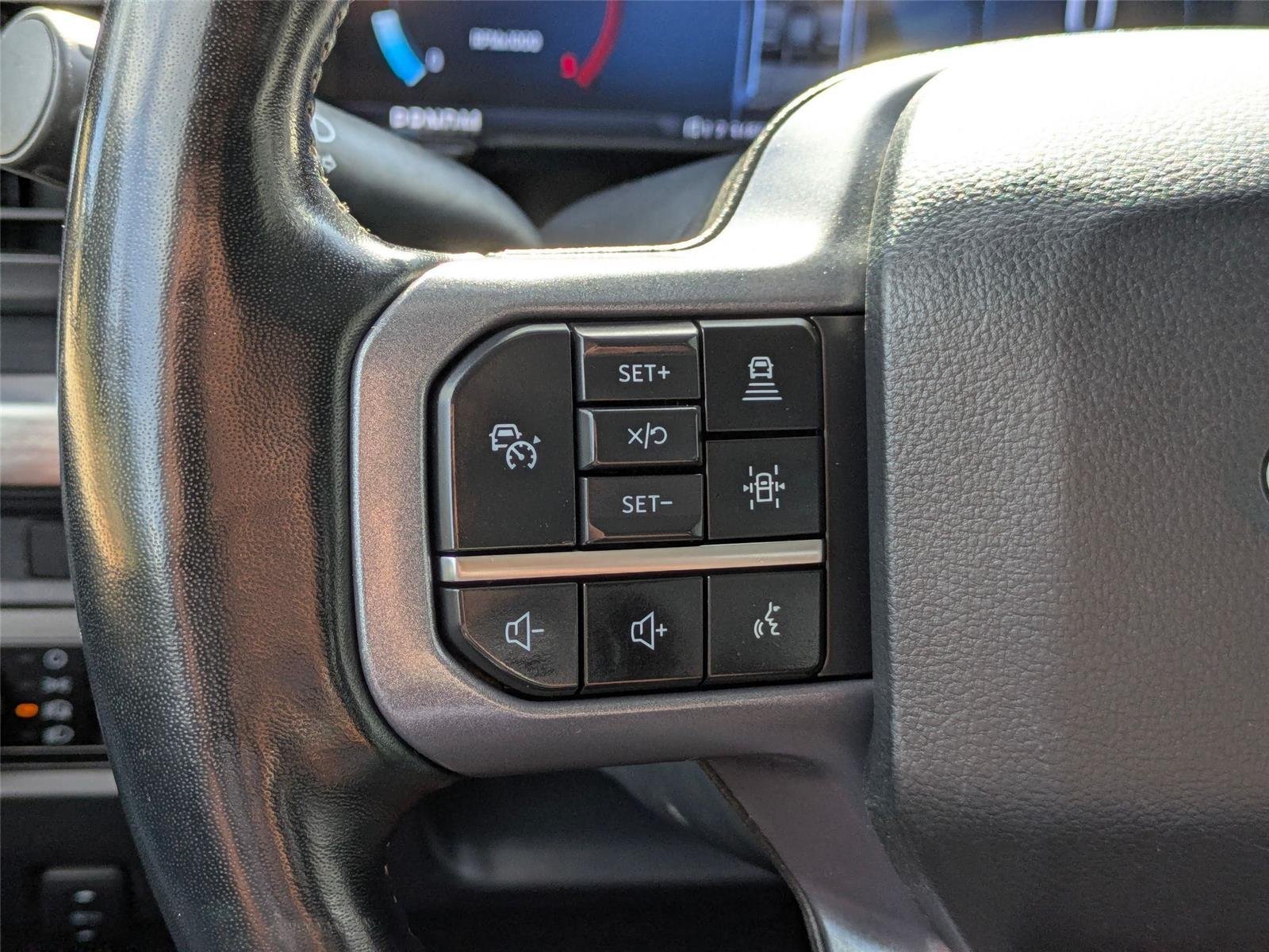 Used 2023 Oxford White Ford LARIAT image 17