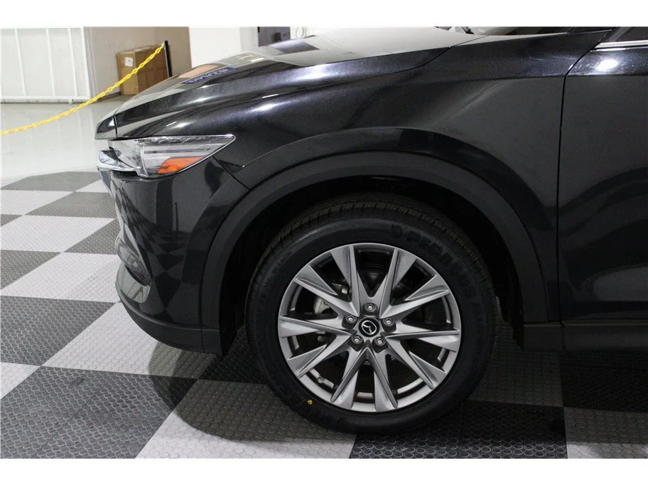 Used 2021 Jet Black Mica Mazda Grand Touring image 9