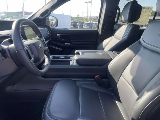 New 2026 White Ford Platinum image 11