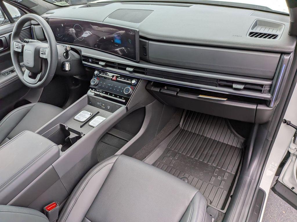 New 2026 White Hyundai Calligraphy AWD image 33