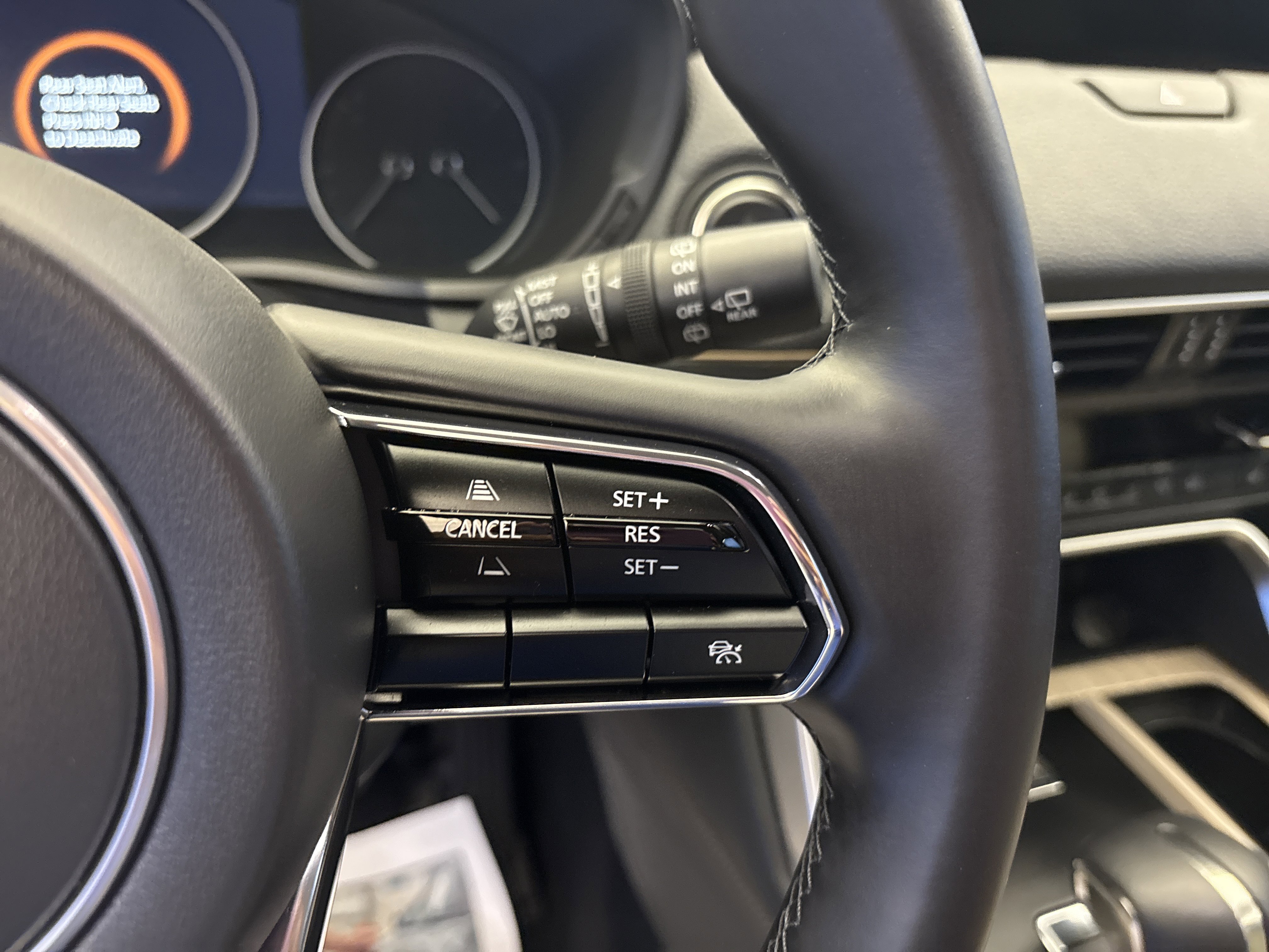 Used 2025 Rhodium White Premium Mazda Preferred Package image 16