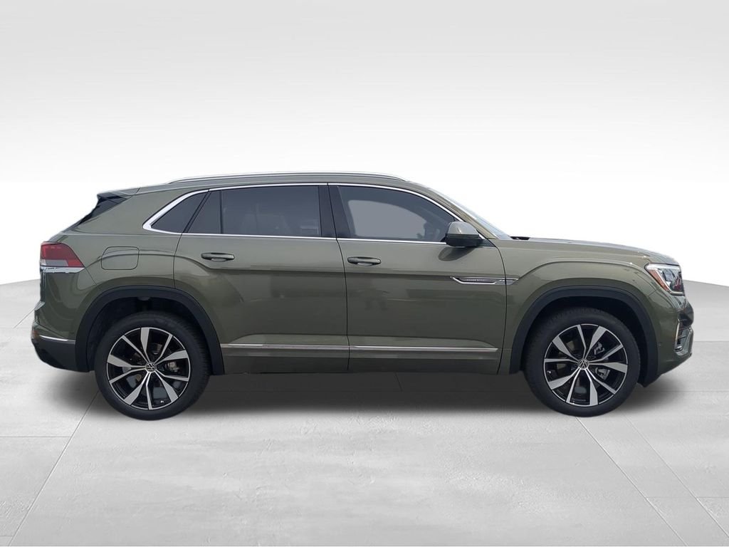 New 2026 Green Volkswagen 2.0T SEL Premium R-Line image 3