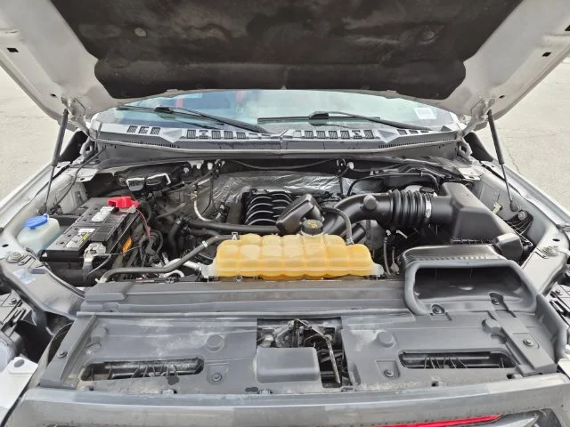 Used 2017 Silver Ford Lariat image 24