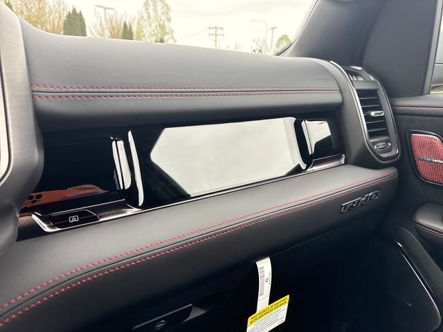 New 2026 Diamond Black Crystal Pearl-Coat Exterior Paint RAM RHO image 23