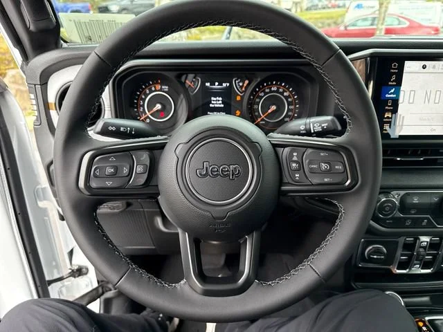 New 2026 Bright White Clear-Coat Exterior Paint Jeep Sport S image 18