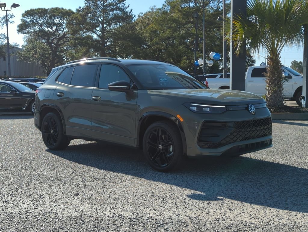 New 2026 Green Volkswagen 2.0T SE R-Line Black image 9
