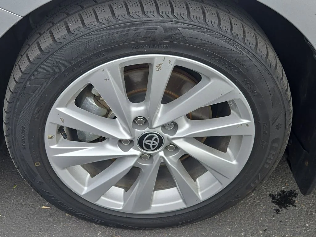 Used 2024  Toyota SE Nightshade image 45