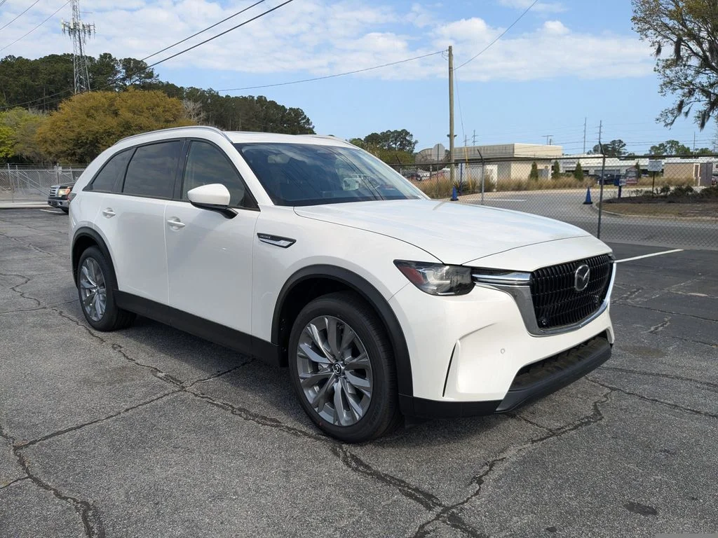 New 2026 Rhodium White Premium Mazda 3.3 Turbo Preferred AWD image 2
