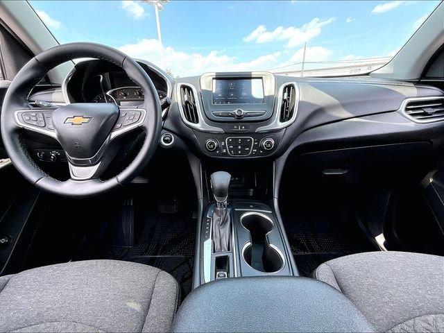 Used 2024 Summit White Chevrolet LT image 21
