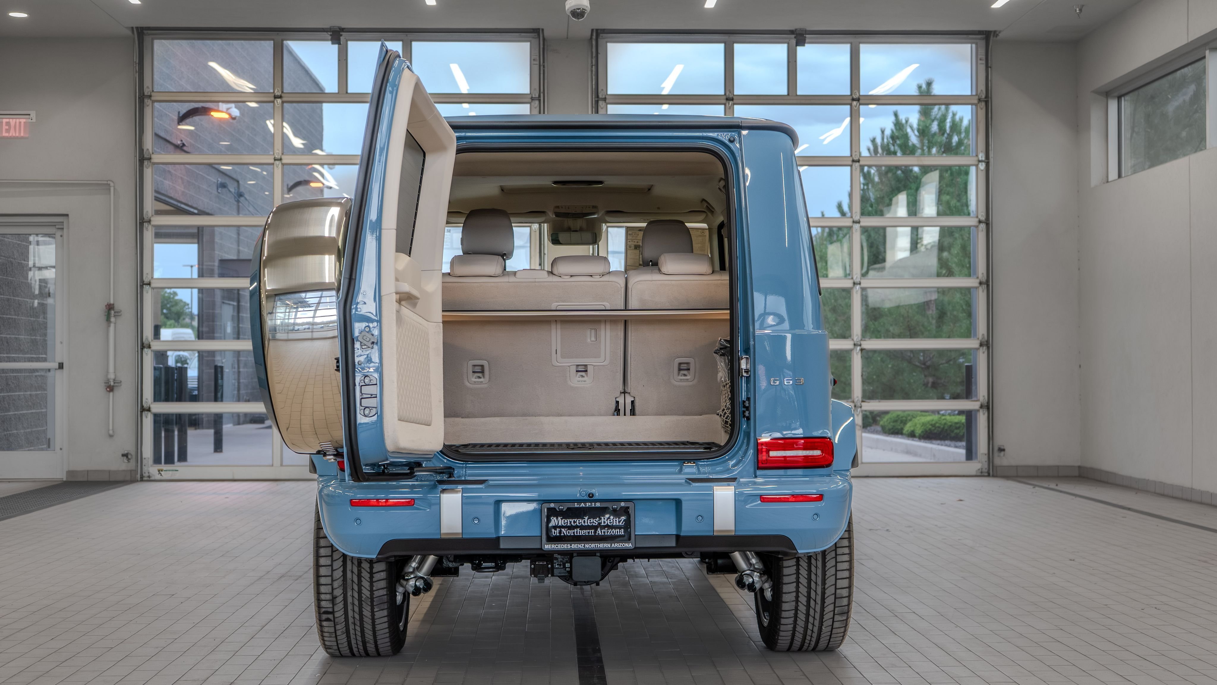 New 2027 MANUFAKTUR China Blue Mercedes-Benz G 63 AMG® image 16