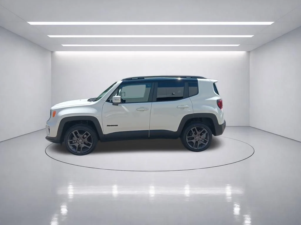 Used 2020 Alpine White Clearcoat Jeep Limited image 4