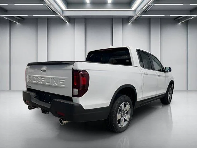 New 2026 Platinum White Pearl Honda RTL image 6