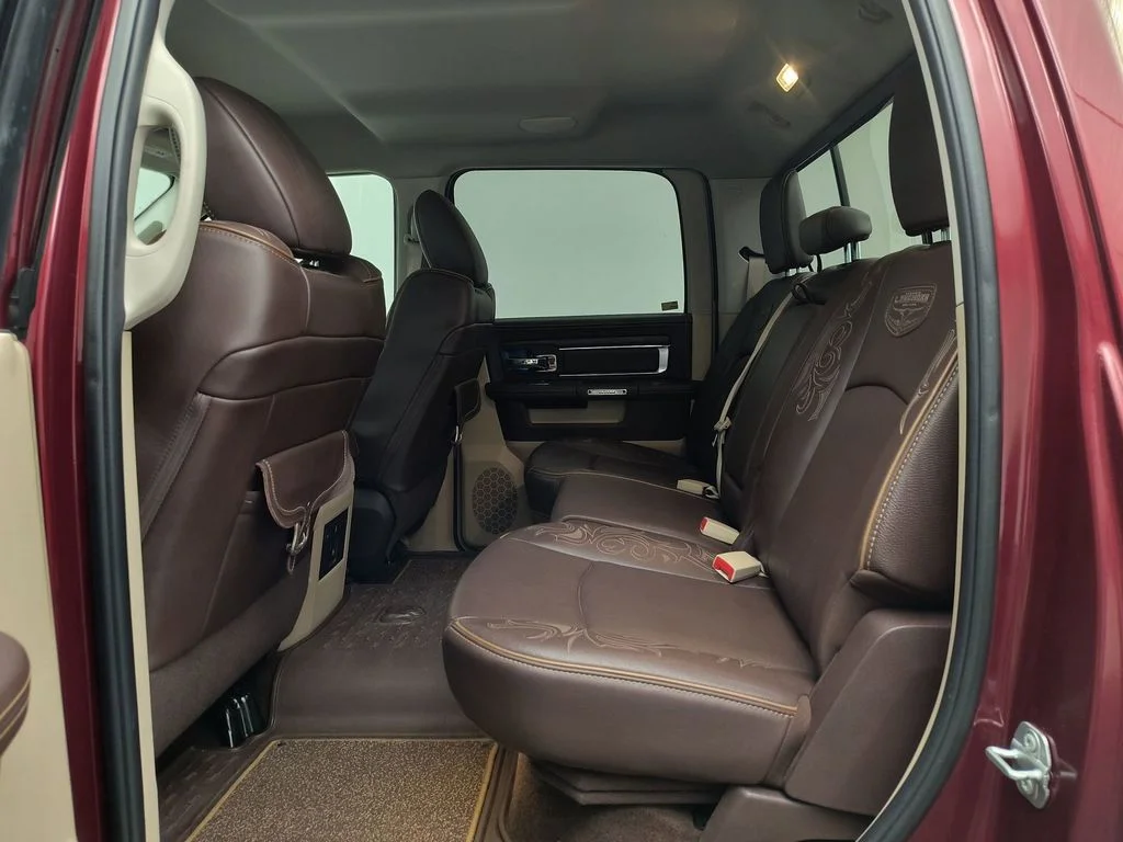 Used 2018 Delmonico Red Pearlcoat Ram Longhorn image 11