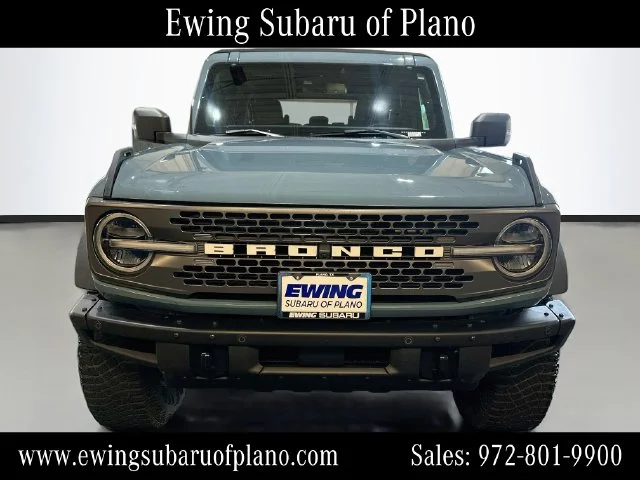 2022 Ford Bronco 4-Door 2