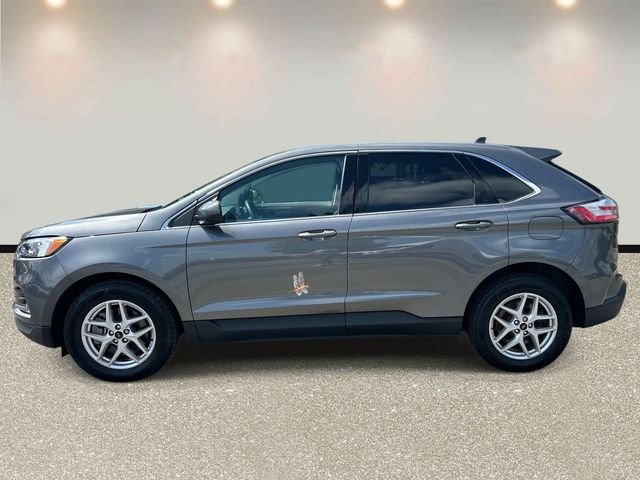 Certified Used 2024 Gray Ford SEL image 8