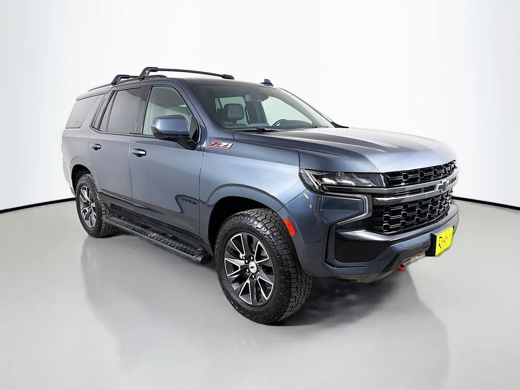 Used 2021 Gray Chevrolet Z71 image 4