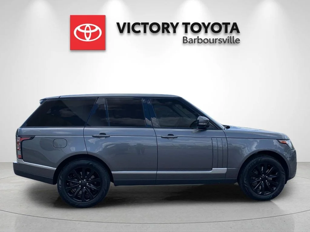 Used 2017  Land Rover 3.0L V6 Supercharged HSE image 6