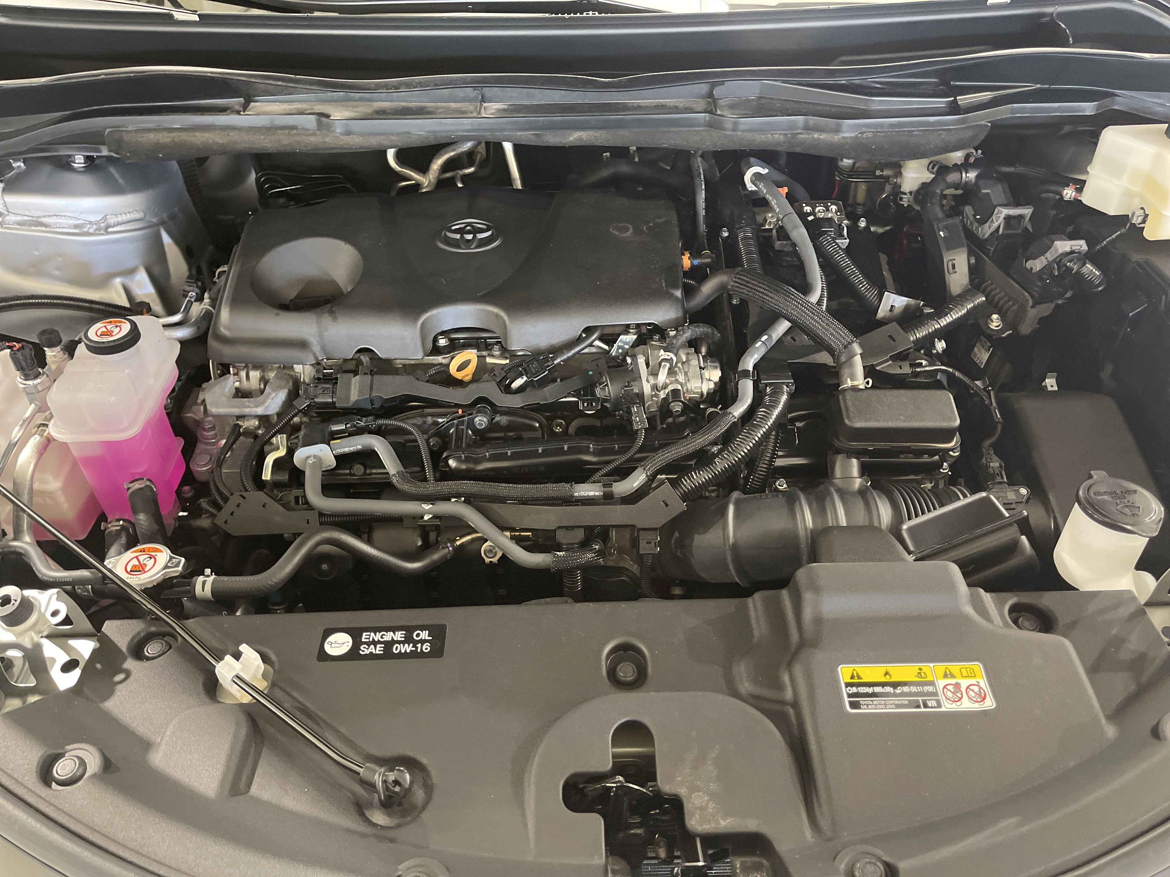 2024 Toyota Sienna XLE - Photo 9