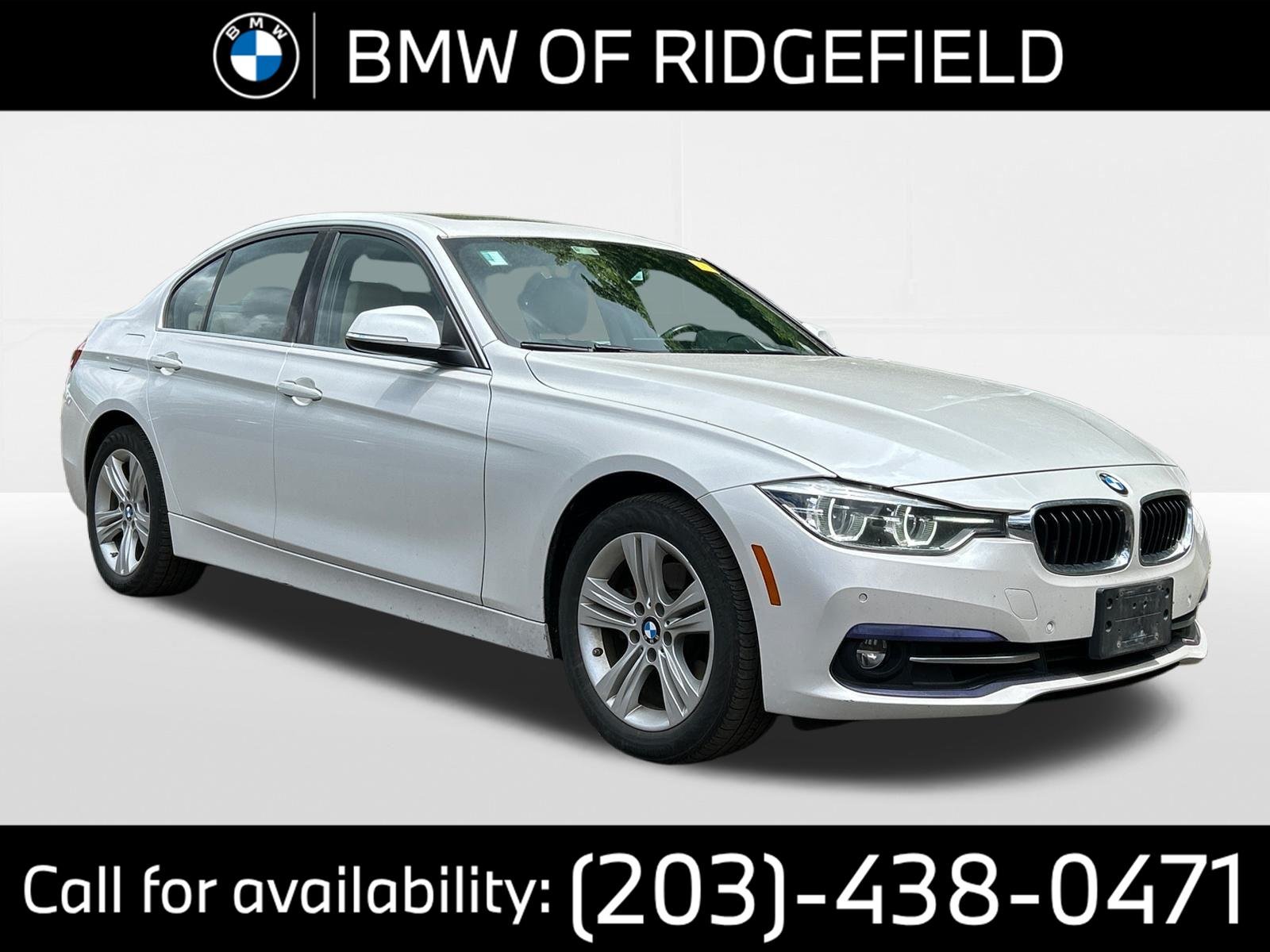 2017 BMW 3 Series 330i xDrive Sedan's photo