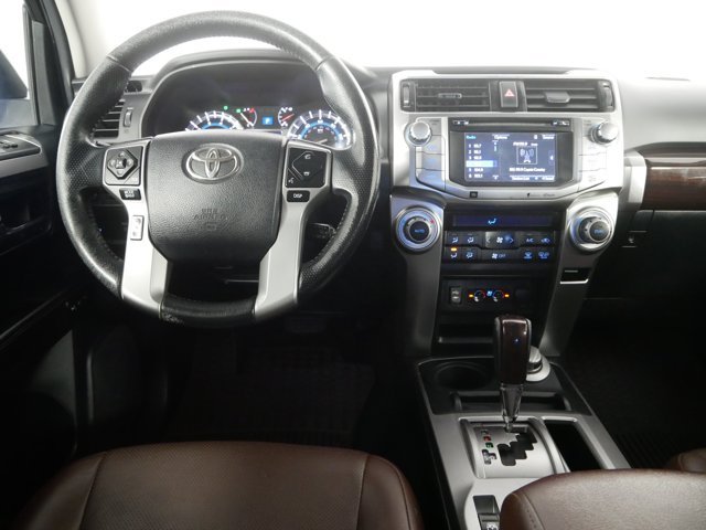 Used 2014 Blizzard Pearl Toyota Limited image 22