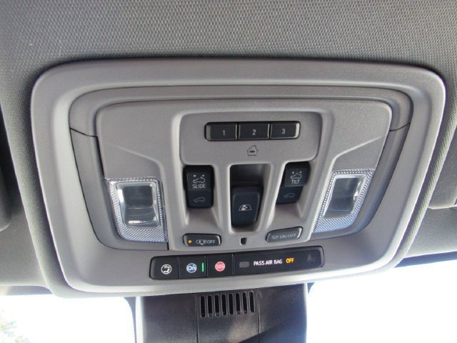 New 2026 Onyx Black GMC SLT image 25