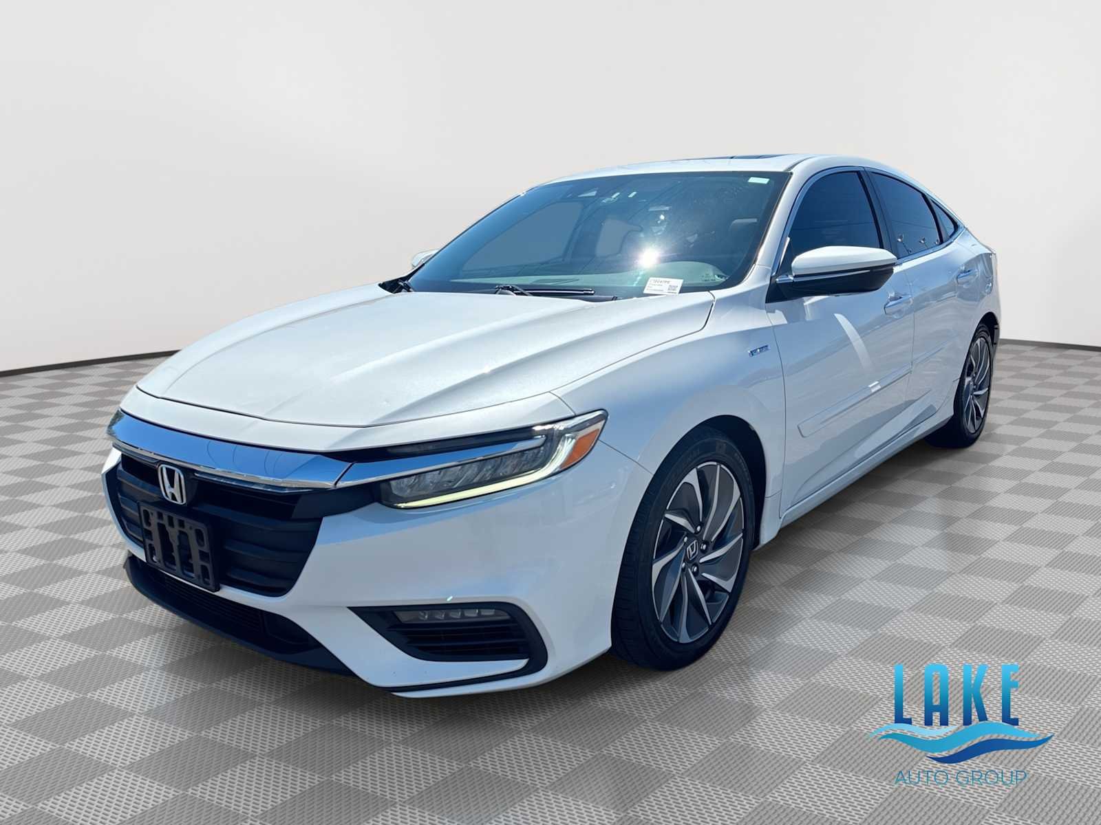 2019 Honda Insight Touring's photo