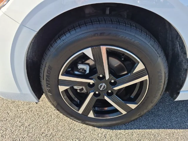 Used 2025 White Nissan SV image 10