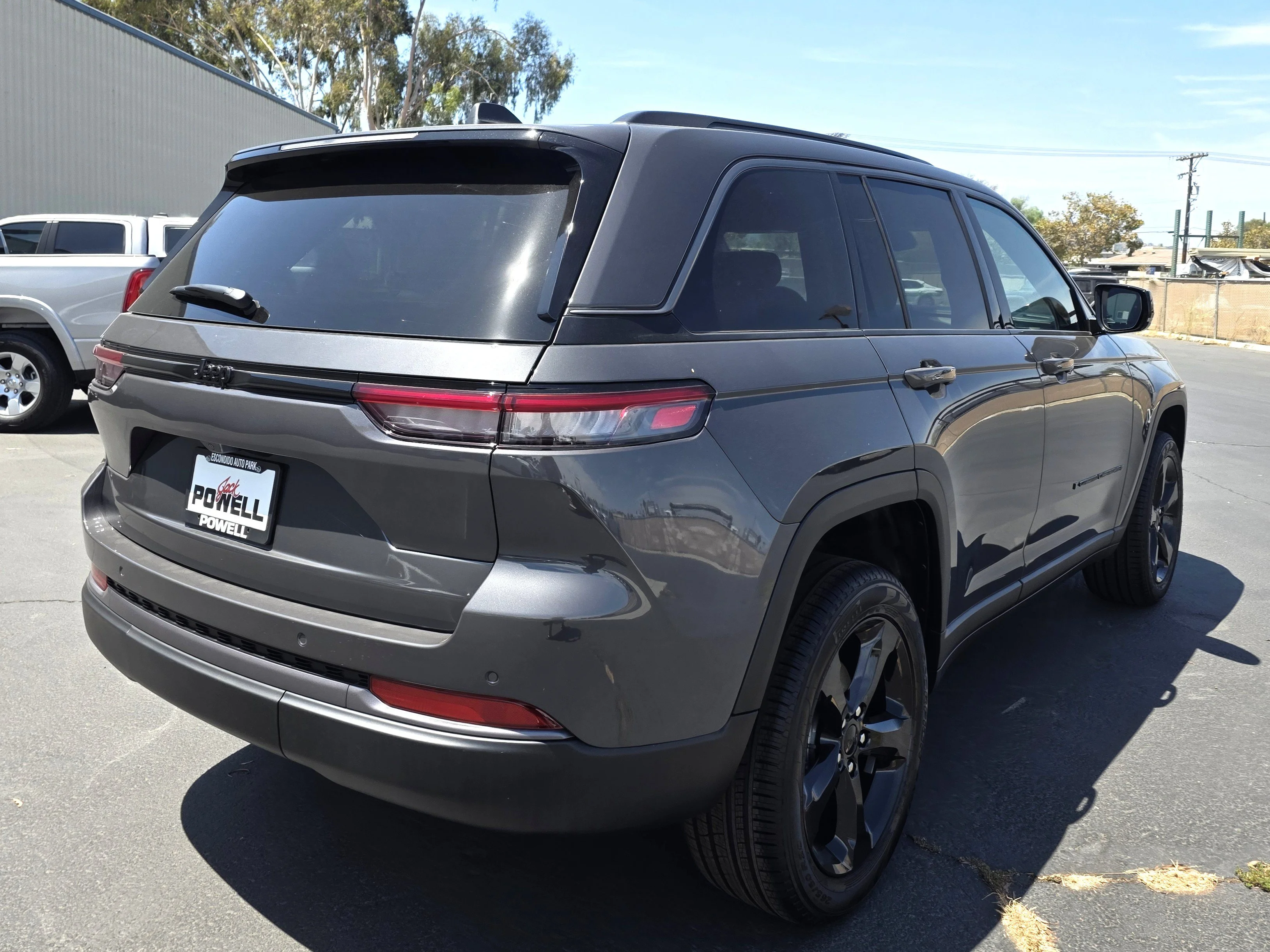 New 2026 Gray Metallic Jeep Limited image 5