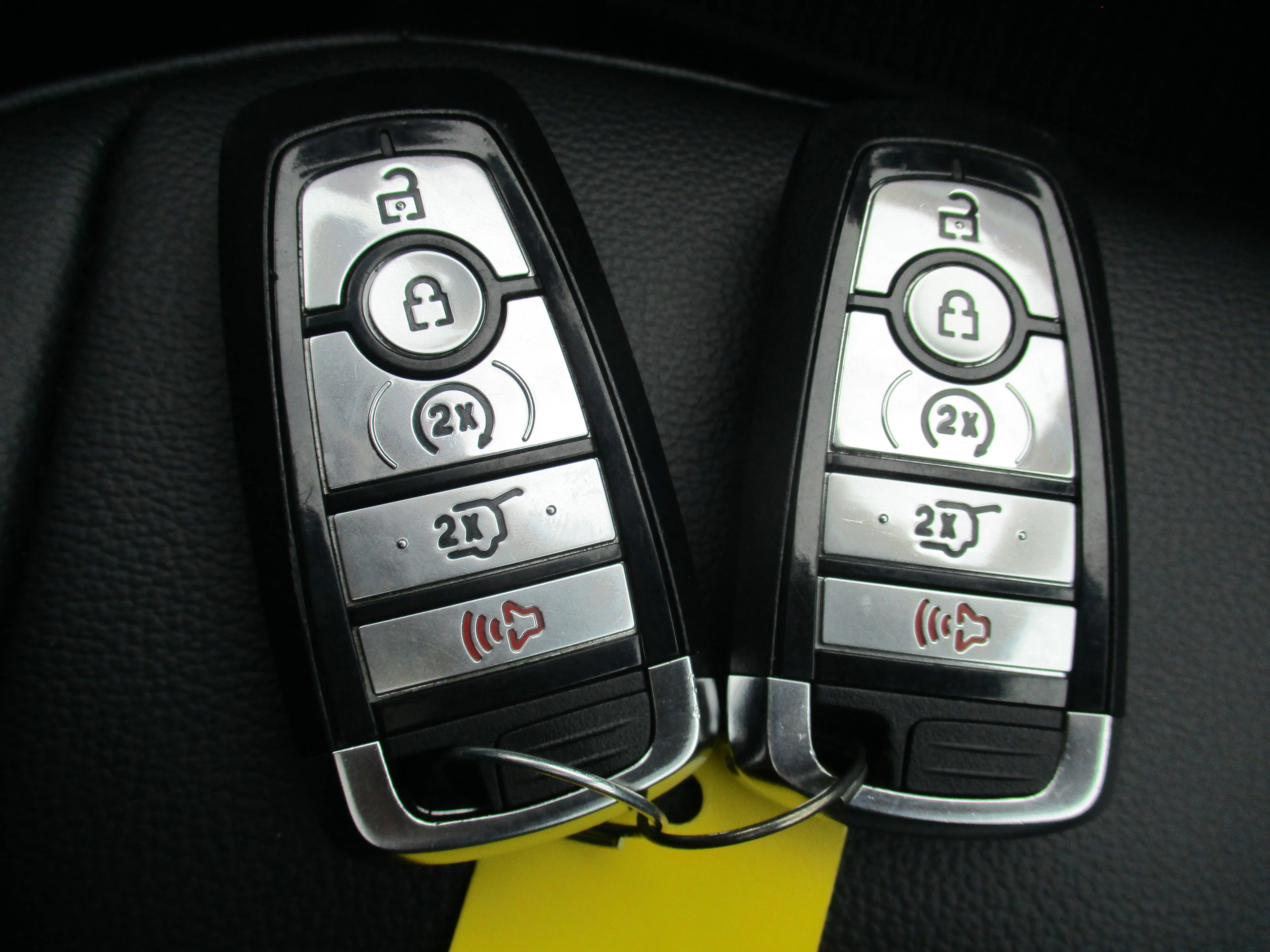 Used 2023 Agate Black Metallic Ford SEL image 59