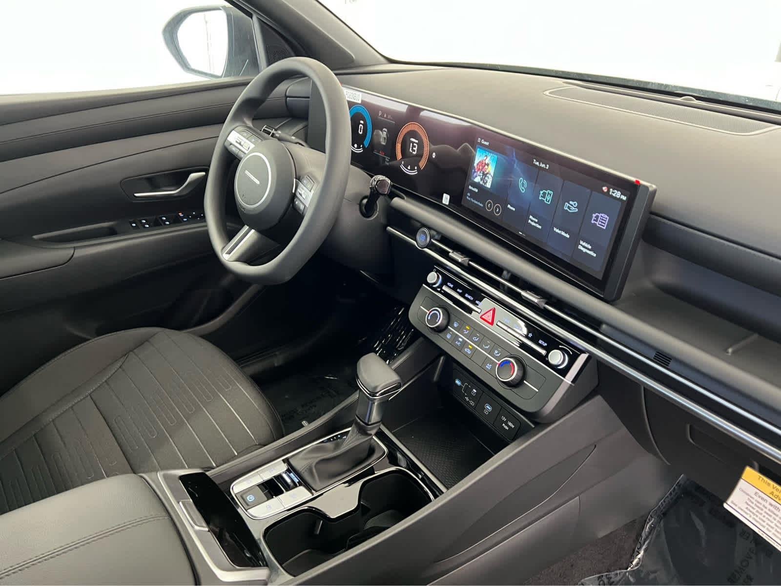 Used 2025 Sage Gray Hyundai SE image 4
