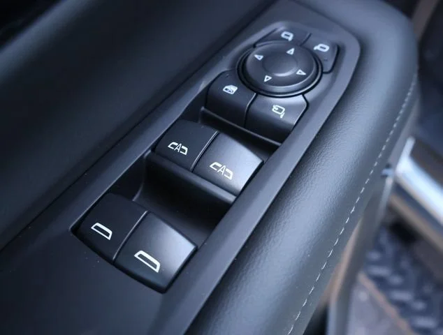 2026 Chevrolet Tahoe Z71 - Photo 7