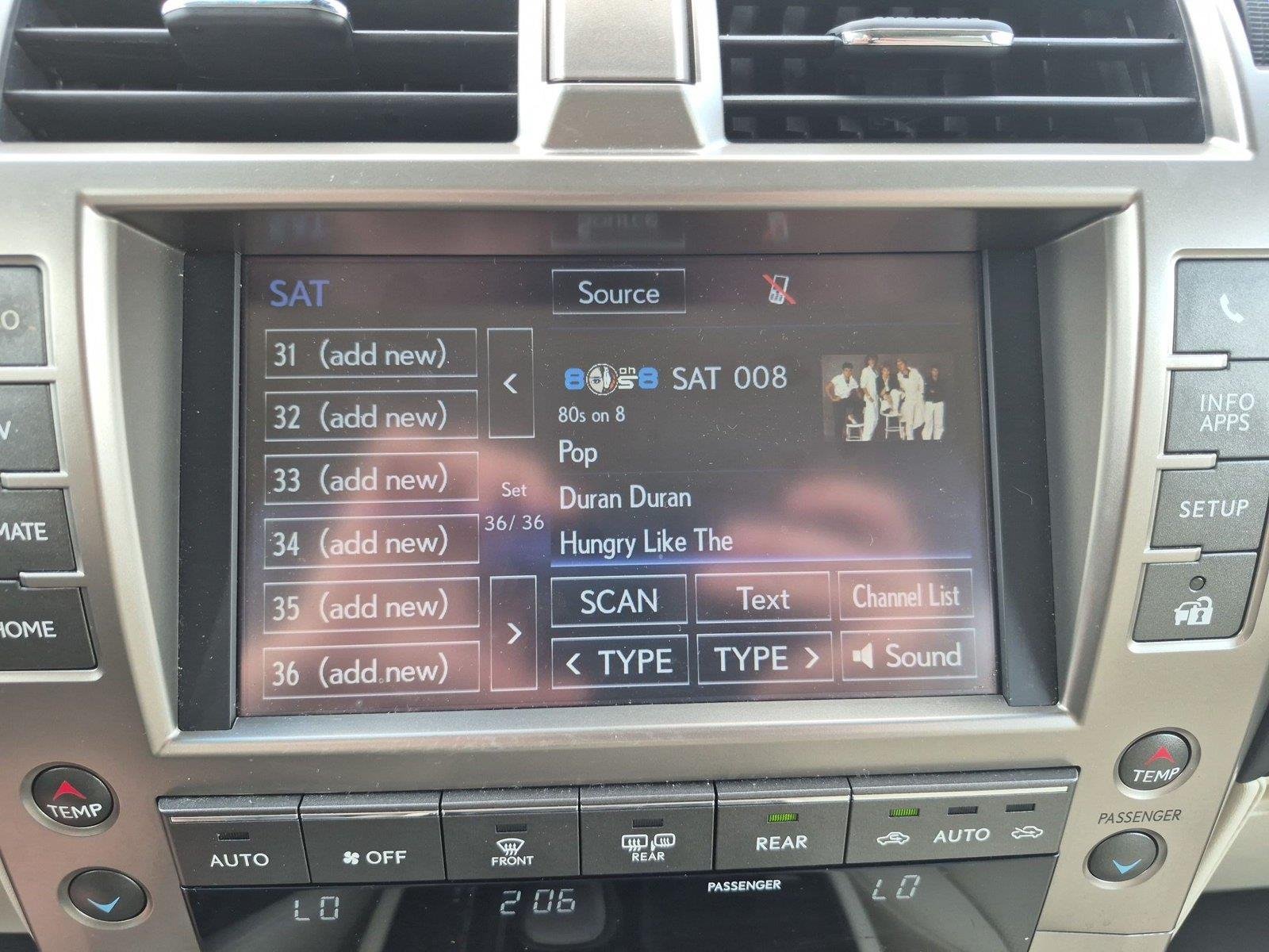 Used 2021 Nightfall Mica Lexus GX 460 Premium image 25