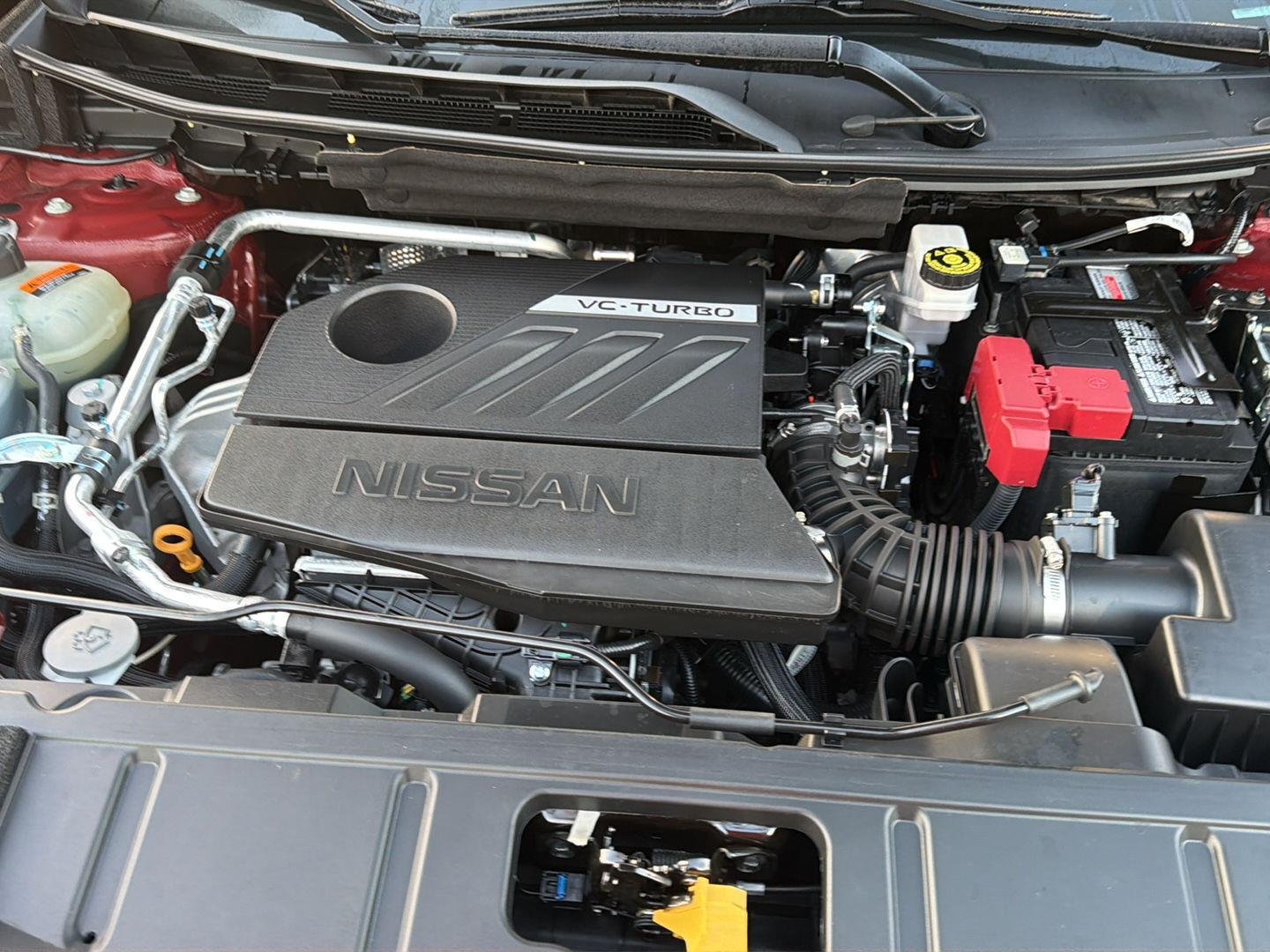 Used 2023 Scarlet Ember Tintcoat Nissan SL image 38