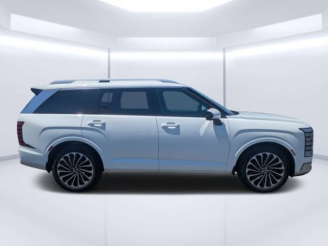 Used 2026 White Hyundai Calligraphy image 2
