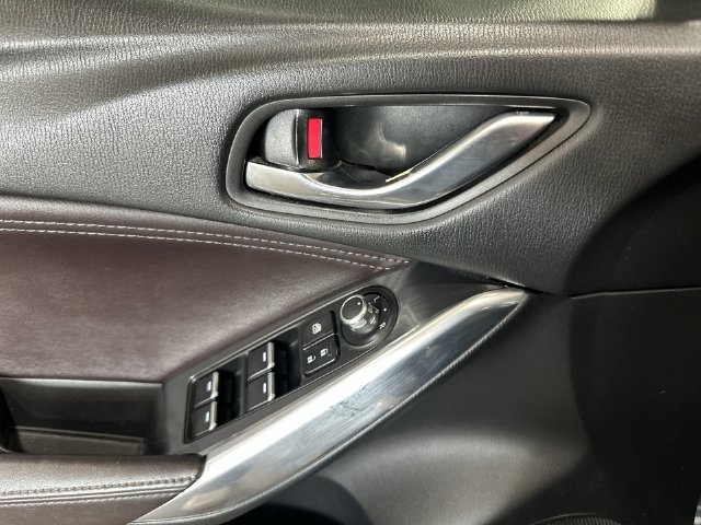 Used 2016 Gray Mazda i Grand Touring image 19