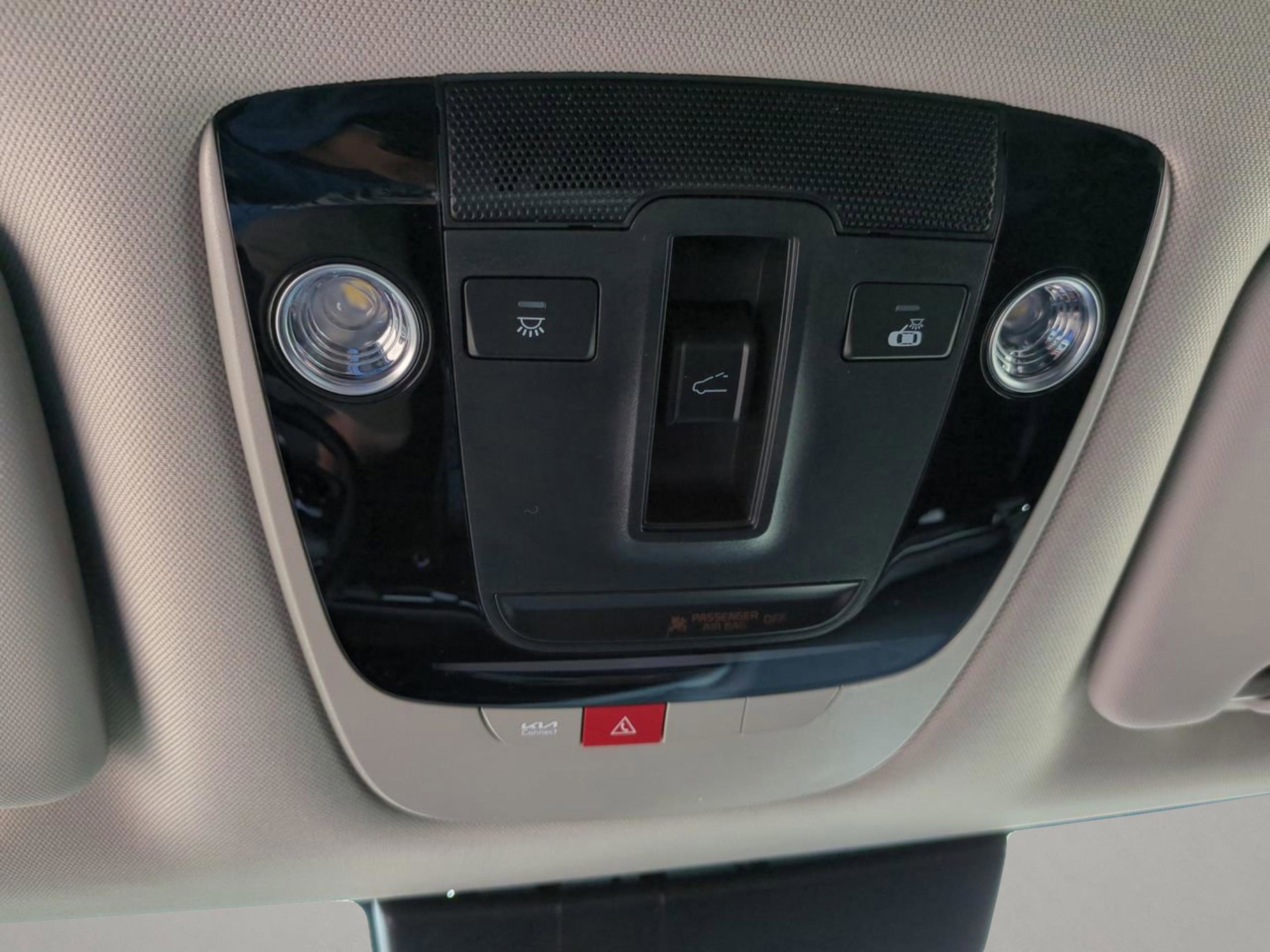 New 2026 Wolf Gray Kia SX Prestige image 24