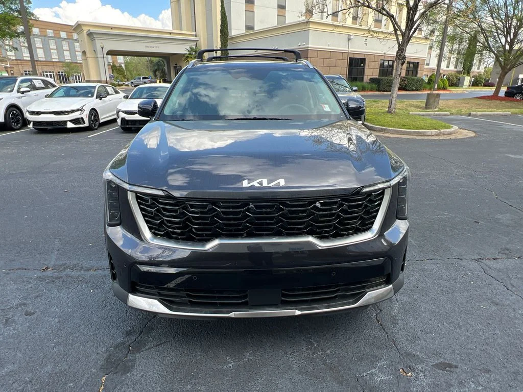 2025 Kia Sorento S - Photo 8