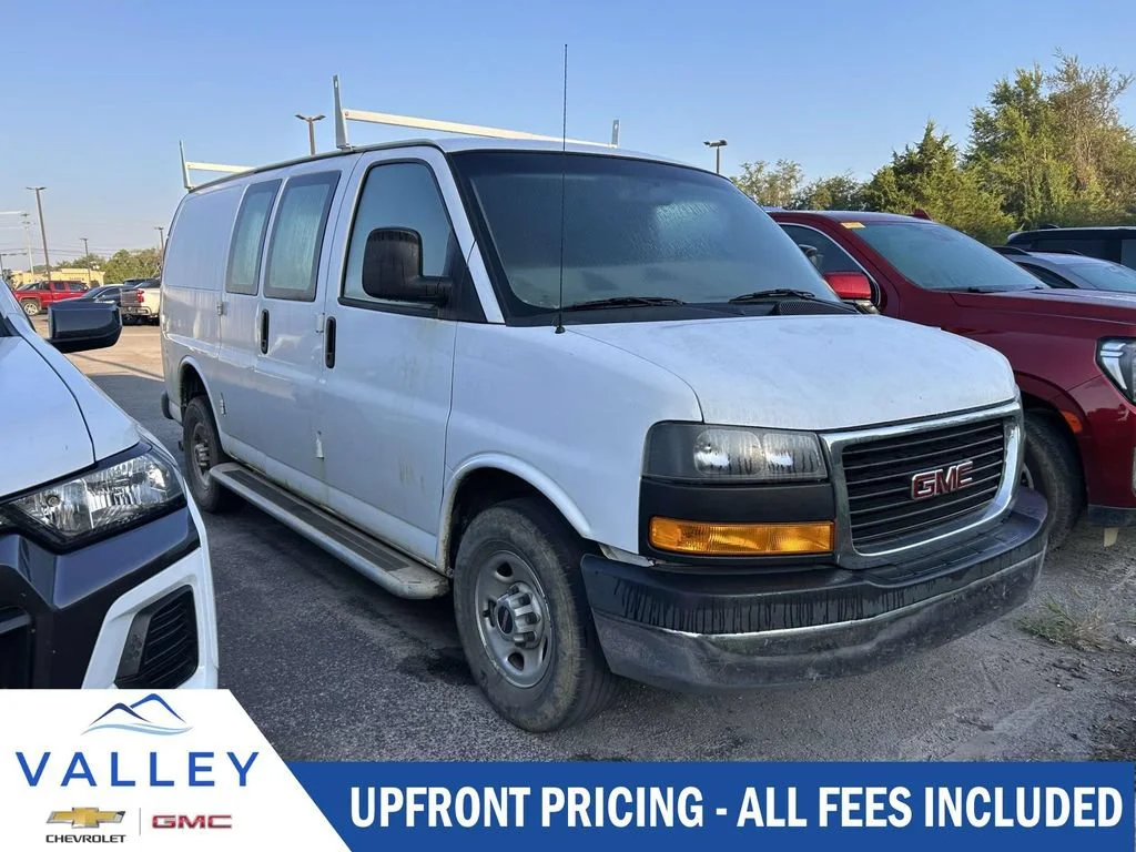 2018 GMC Savana Cargo